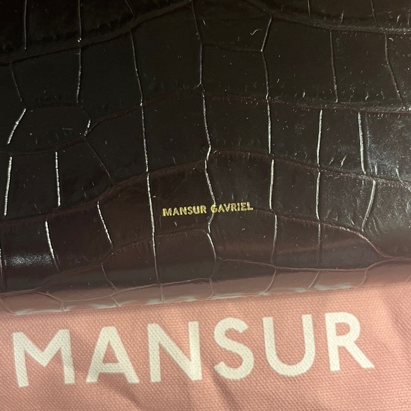 Mansur Gavriel Gaia Shoulder Bag Chocolate Croc NWT - Picture 7 of 8